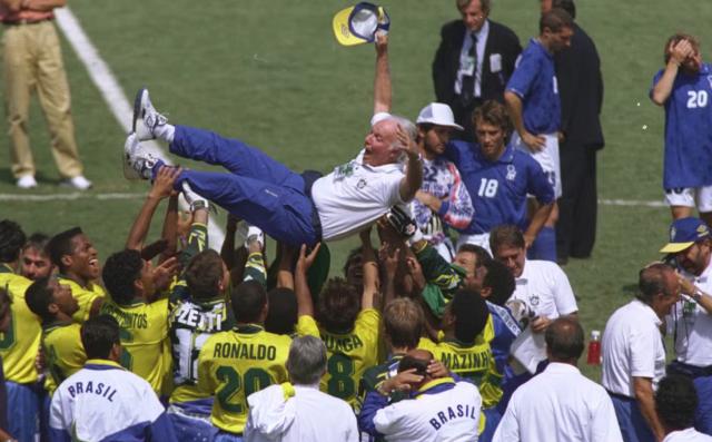 南宫28-扎加洛与桑塔纳在巴西队境遇不同 帮佩雷拉夺冠